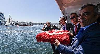İzmir Körfezi'nde Kabotaj Bayramı coşkusu
