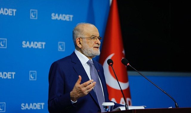 Karamollaoğlu, Süleyman Arif Emre'yi andı