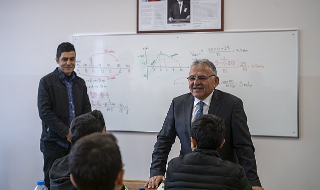 KAYMEK'in ücretsiz kursları ile gençlerden LGS'de başarı