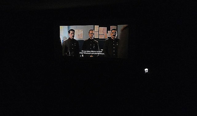 Kemer protokolü Atatürk 2 filmini izledi