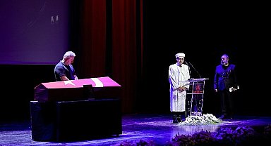 Kenan Işık İçin AKM'de Anma Töreni Düzenlendi Ekrem İmamoğlu: Hepimizi Ortak Bir Duyguda Birleştirdi