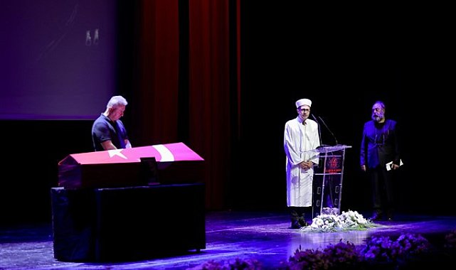 Kenan Işık için AKM’de anma töreni düzenlendi