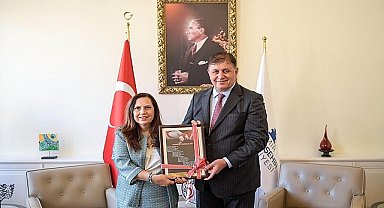 KKTC İzmir Başkonsolosu İnanıroğlu'ndan Başkan Tugay'a ziyaret