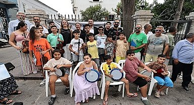 Konak'ın müzisyen çocukları sertifikalarını aldı