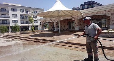 Kurtuluş Semt Pazarı Temizlendi