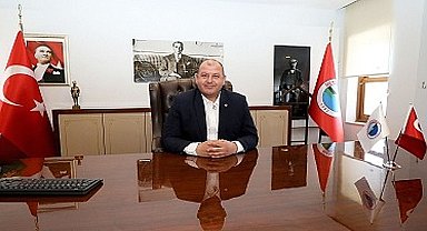 Menderes'te Sahne Tozu Sırası Büyüklerde