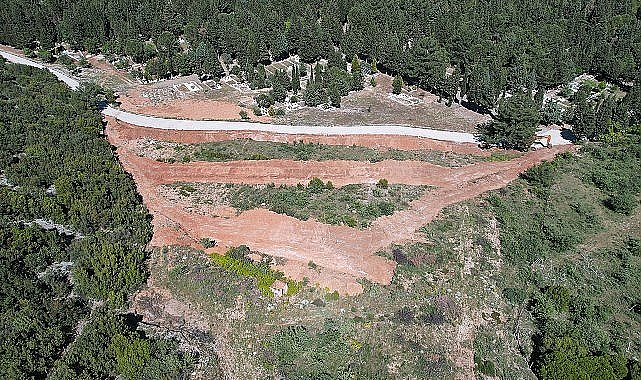 Muğla Büyükşehir Belediyesi mezar doluluk oranlarını göz önünde bulundurarak Muğla'da defin alanları genişletiliyor