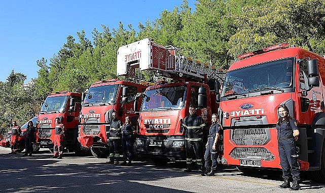 Muğla Büyükşehirin Araç Filosuna 76 Yeni Araç Kazandırılıyor