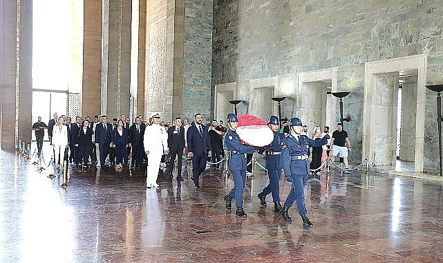 Narlıdere Belediye Başkanı Erman Uzun'dan Anıtkabir Ziyareti