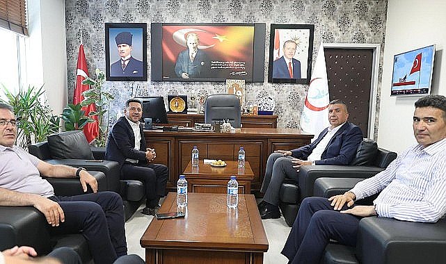 Nevşehir Belediye Başkanı Rasim Arı, Nevşehir İl Sağlık Müdürü Op. Dr. Hasan Tartar'ı ziyaret etti