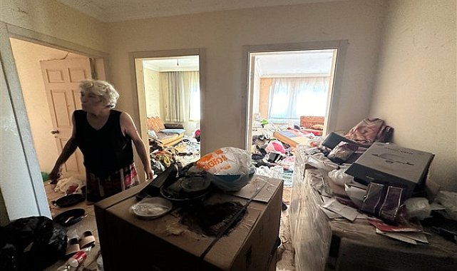 Nilüfer’de çöp ev temizlendi