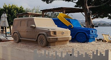 'Sand Carstle' eseri Mercedes-Benz ve Pilevneli Gallery iş birliğiyle MOMO Bodrum'da