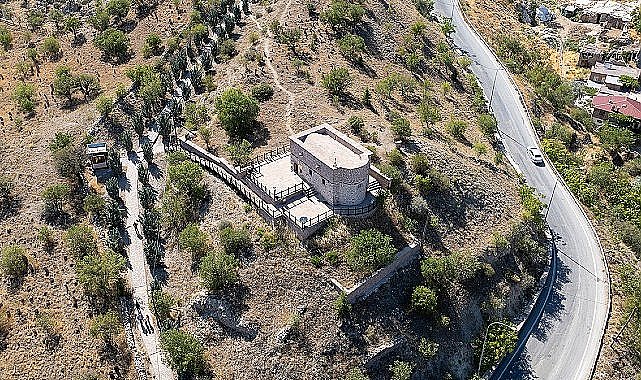 Sille Zaman Müzesi yaz döneminde de Sille'yi ziyaret eden yerli ve yabancı ziyaretçilerin uğrak mekanları arasında yer alıyor