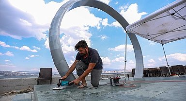 Simge yüzük Karşıyaka Nikah Sarayı'na geri döndü