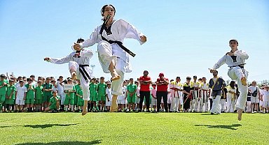 Sivas Belediyespor bünyesinde her yıl geleneksel olarak düzenlenen yaz spor okulu bu sene de kapılarını açtı