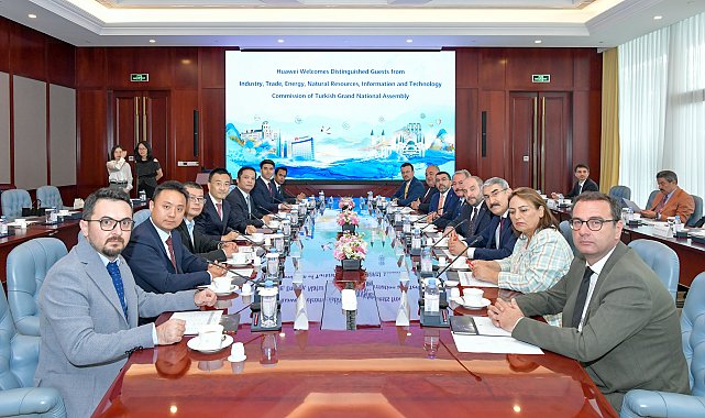 TBMM Heyeti, Çin’de Huawei kampüslerini ziyaret etti