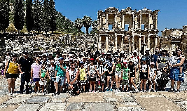 Tepe Kurumsal Çözümler TEGV öğrencilerine özel tarih turu düzenledi