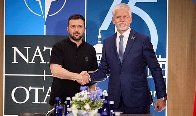 Ukrayna Cumhurbaşkanı Zelenski, Çek Cumhurbaşkanı Pavel ile görüştü