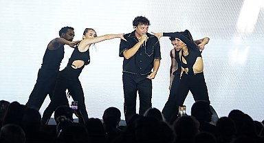 Ünlü İsimler Samsung'un Gecesinde Edis İle Coştu