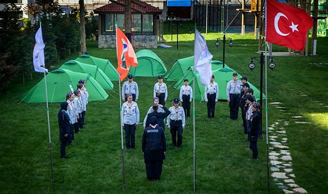 Zeytinburnu İzci Evi, 2 yılda 14 bin çocuğu izcilik faaliyetleri ile tanıştırdı