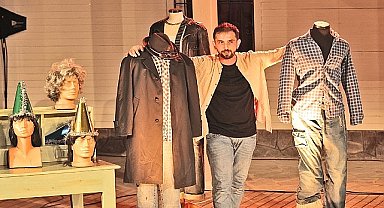 Açık havada tiyatro keyfi Ormandaki Kulübe'de başladı