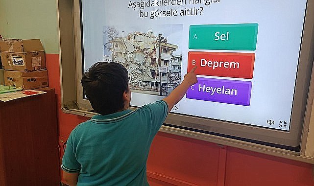 Afete hazırlıklı nesiller için Visa'dan UNDP ve Habitat Derneği iş birliği ile İstanbul'da “Afet Bilinci