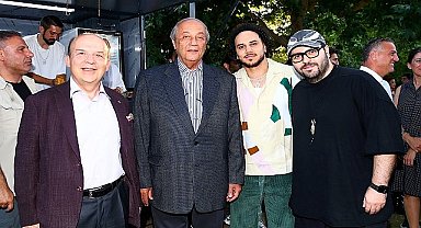 Anadolu Efes Spor Kulübü Başkanı Tuncay Özilhan, Shane Larkin'in “Carpet Court