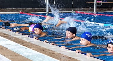 Aydın Büyükşehir Belediyesi, hayata geçirdiği ve her kesime hitap eden projelerle vatandaşların beğenisi kazanmaya devam ediyor.