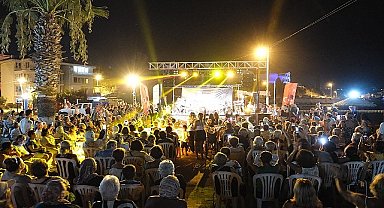 Aydın Büyükşehir Belediyesi Konservatuvarı, sanatın tüm güzelliklerini kent genelinde vatandaşlarla buluşturmaya devam ediyor.