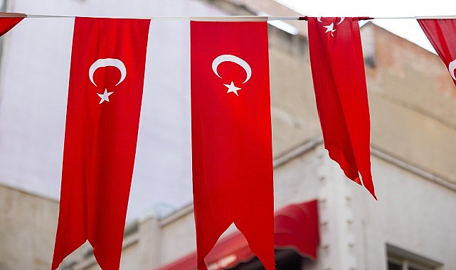 Bakan Tunç, Anafartalar Zaferi'nin 109'uncu yıl dönümünü kutladı