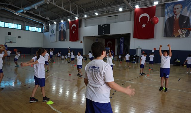 Bakırköy Belediyesi Yaz Spor Okullarında eğitimler devam ediyor