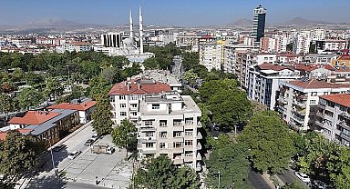 Başkan Altay: “Riskli Bina Stoğunu Azaltıyor, Yeşil Dokuyu Artırıyoruz