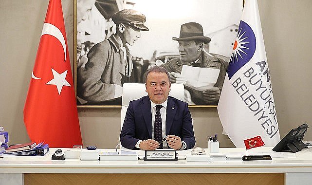 Başkan Böcek: 'Altın Portakal Film Festivali'nin en iyisini yapmak bizim görevimizdir'