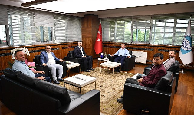 Başkan Büyükkılıç'a ziyaretler sürüyor
