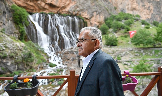 Başkan Büyükkılıç, vatandaşları Kayseri'ye davet etti