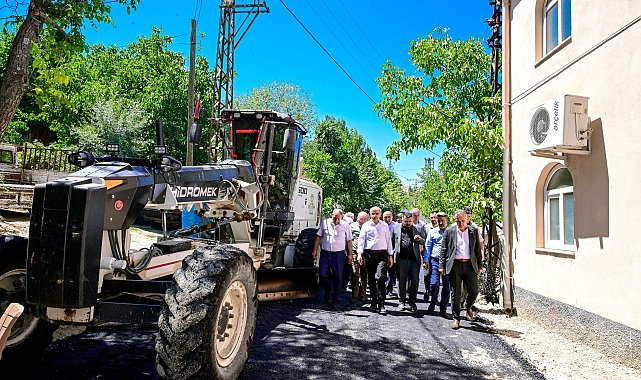 Başkan Er, yol çalışmalarını yerinde inceledi