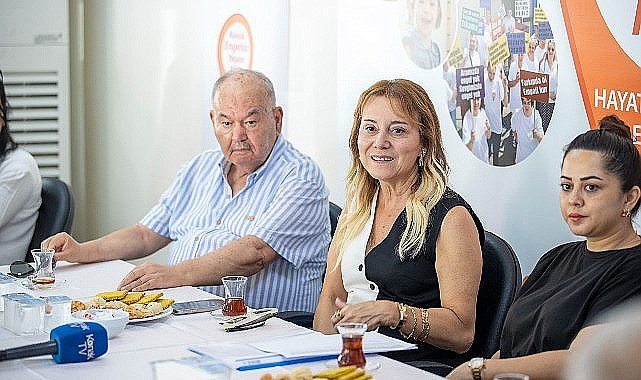 Başkan Mutlu 'Engelsiz Yaşam Köyü'nde muhtarlarla bir araya geldi “İsteğimiz mahallelerinizdeki engelli bireyleri burayla buluşturmanız