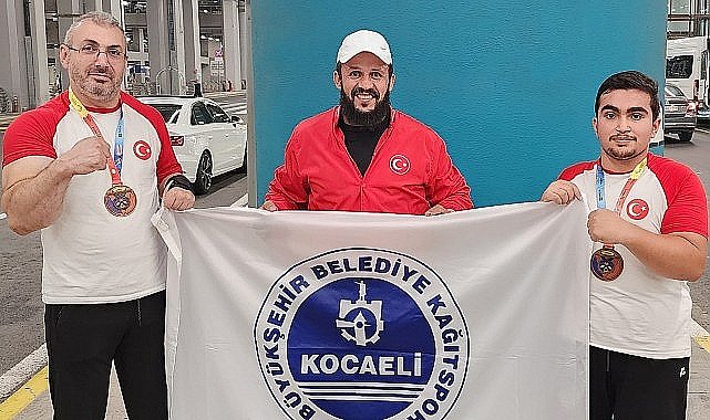 Bilek güreşçilerimiz dünya şampiyonu