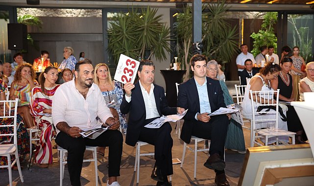 Bodrum'da sokak hayvanları için müzayede