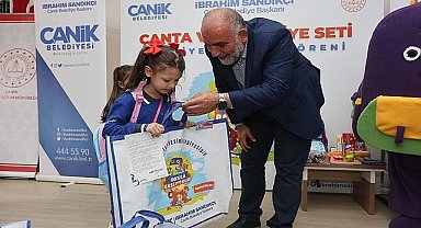 Canik'te Tüm Birinci Sınıflara Çanta ve Kırtasiye Seti Hediye Edilecek