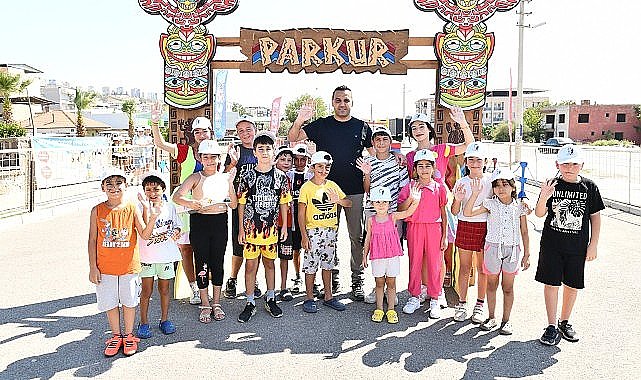 Çiğli Belediyesi'nden Çocuklara Mutluluk Dolu Bir Gün