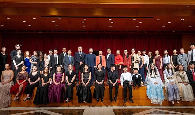 Çin-ABD diplomatik ilişkilerinin 45. yılı için konser düzenlendi