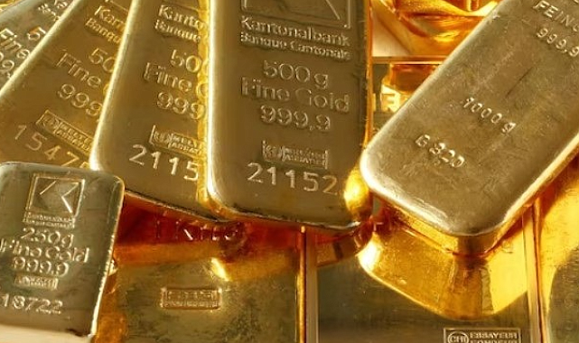 DEĞERLİ METALLER - Fed'e odaklı piyasalarda altın rekor düzeye yakın