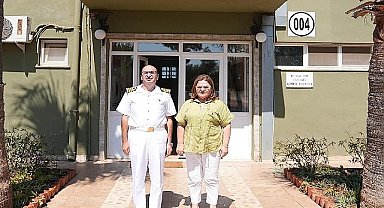 Didim Belediye Başkanı Hatice Gençay, Didim'e yeni atanan Garnizon Komutanı Deniz Albay Erkut Arslan'a hayırlı olsun ziyaretinde bulundu.