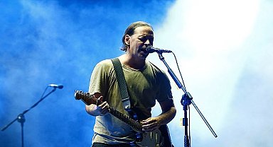 Duman, İstanbul Festivali'nde on binlerle buluştu