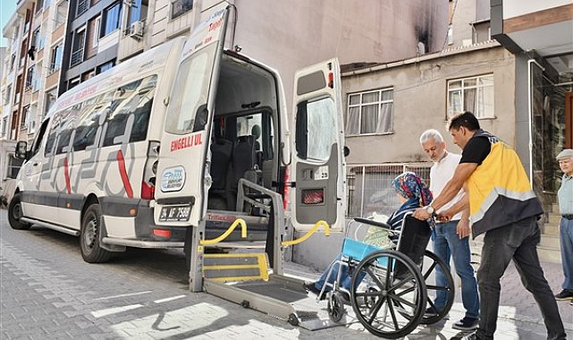 Esenyurt Belediyesinden ücretsiz “Hasta Nakil Ambulans Hizmeti”