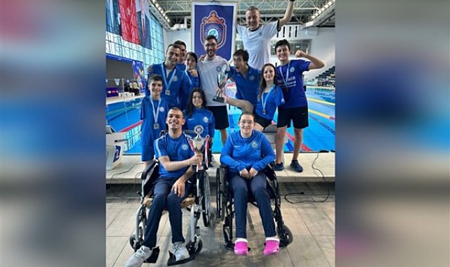 Eskişehir Büyükşehir Gençlik ve Spor Kulübü, sezonu çifte kupayla tamamladı