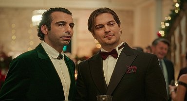 Farklı Bir Çağatay Ulusoy, Kışkırtıcı Bir Hikaye: Tam Bir Centilmen, 26 Eylül'de Sadece Netflix'te