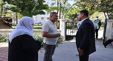 Fatih Sultan Mehmet Mahallesi'nde bozuk yollar Nevşehir Belediyesi Fen İşleri Müdürlüğü ekiplerince yenileniyor.