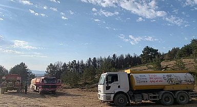 Gölcük Belediyesi Ekiplerinden Gerede'deki Yangınla Mücadeleye Destek